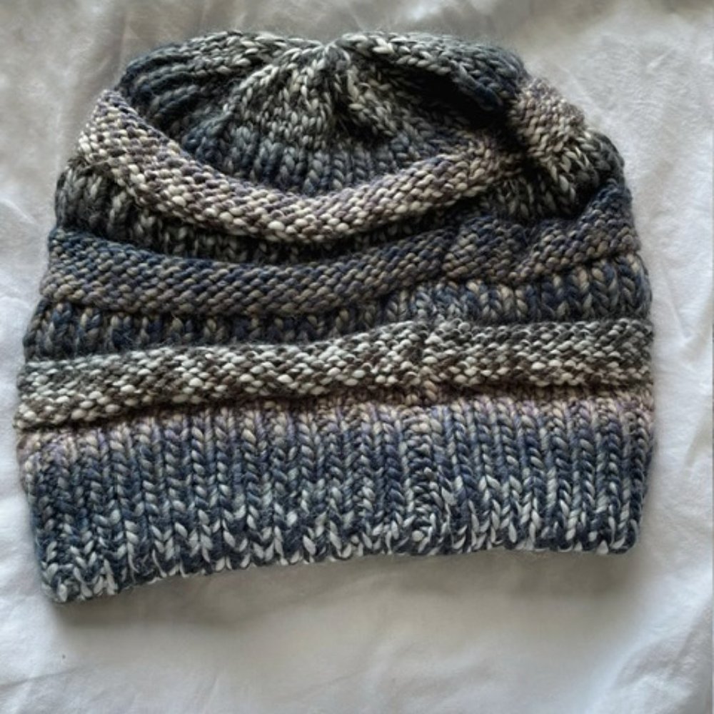 Multicolor winter cap